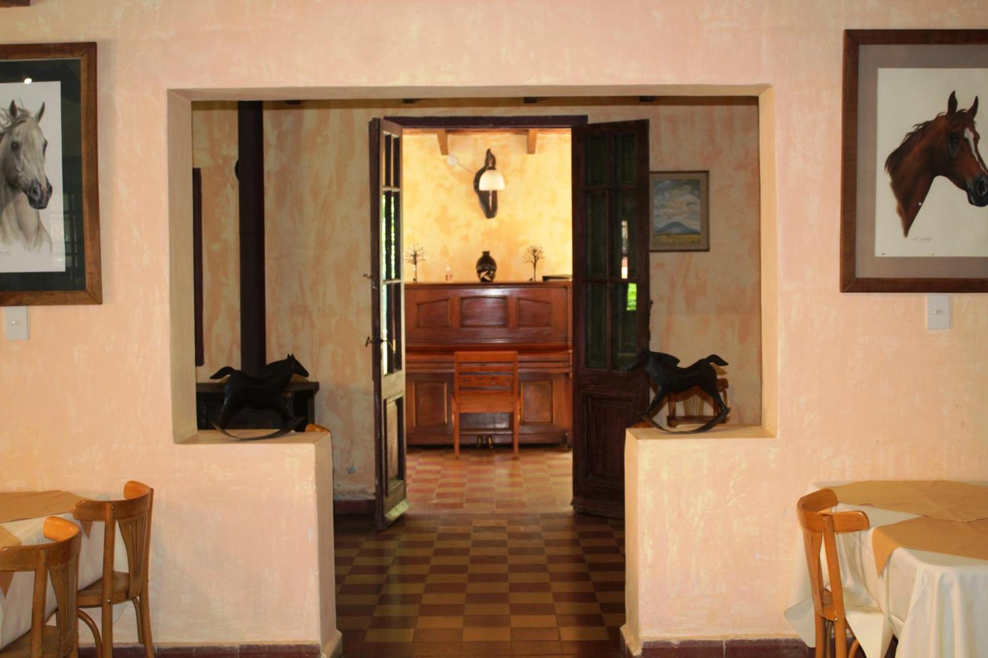 Hotel Loma Bola La Paz  外观 照片